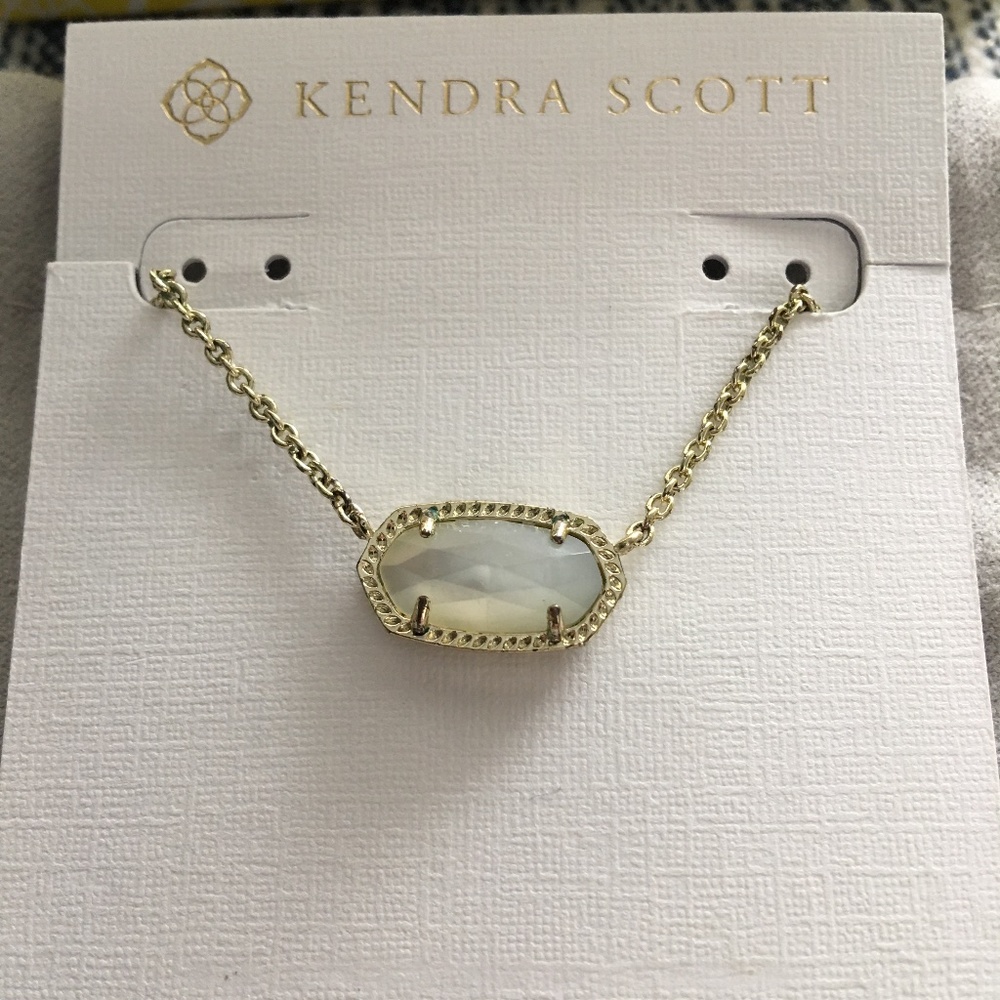 Elisa Pendant Necklace Ivory Pearl Kendra Scott